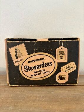 VINTAGE 1950s Universal Stewardess Folding Steam Travel Iron 1675 w/ Box & Case